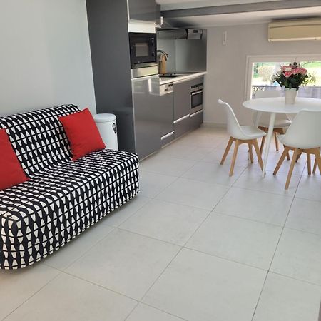 Villa L'Abaguie-Charmant Logement Au Calme Entre Mer Et Montagne Cagnes-sur-Mer Ngoại thất bức ảnh