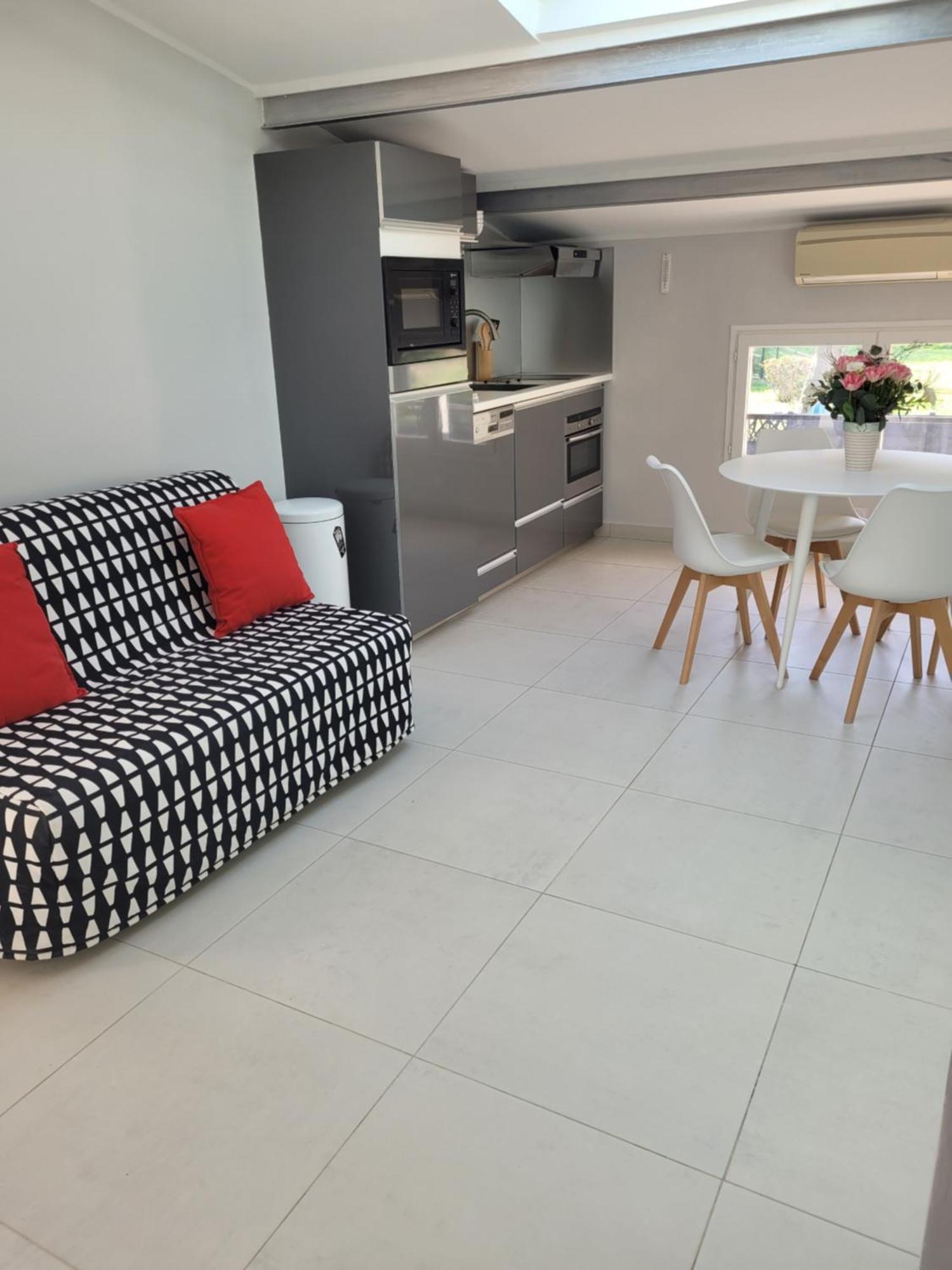 Villa L'Abaguie-Charmant Logement Au Calme Entre Mer Et Montagne Cagnes-sur-Mer Ngoại thất bức ảnh